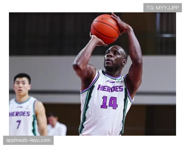 布鲁日凭借定位球强势回暖，逆转取胜关键战