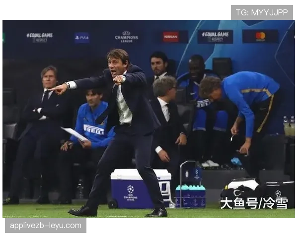 贝肯鲍尔战术启示引热议,现代足球智慧与创新重塑比赛格局 贝肯鲍尔战术启示引热议,现代足球智慧与创新重塑比赛格局