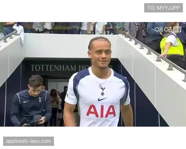 热刺新援加盟助力球队状态回升,英超争四前景备受期待