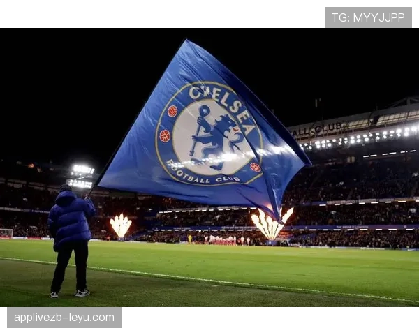 切尔西争四竞争形势持续复杂,对赛季走势形成关键影响 切尔西争四竞争形势持续复杂,对赛季走势形成关键影响