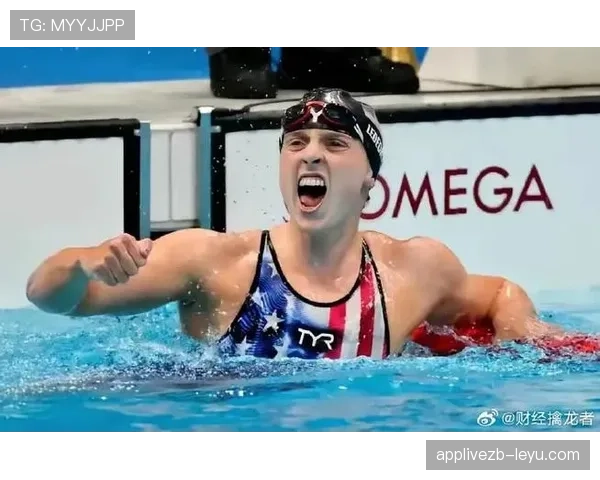 凯蒂·莱德基领奖台是女王，排队买咖啡像隔壁阿姨，这反差让我笑出声